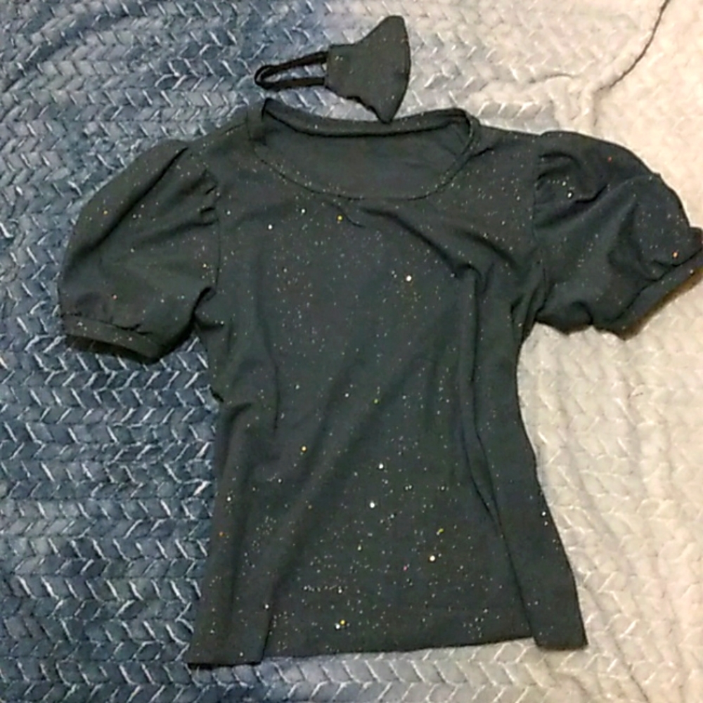 Blouse with matching face mask